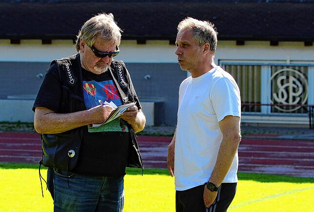 Bild 43: Verbandsligaderby zwischen SC Pfullendorf und FC Singen gewinnt der SCP mit 3:1