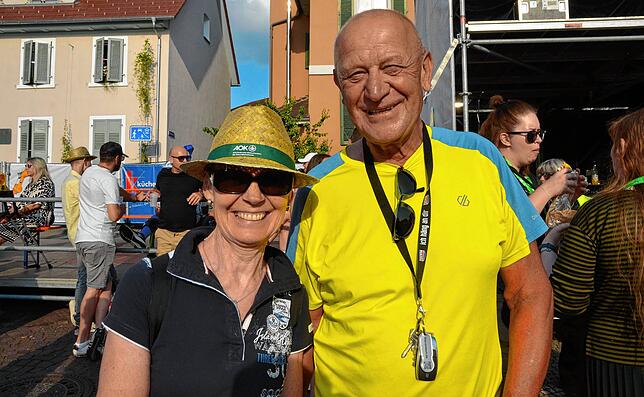 Bild 35: Gute Stimmung beim dritten Konzertabend des Markdorf Open-Air 2025
