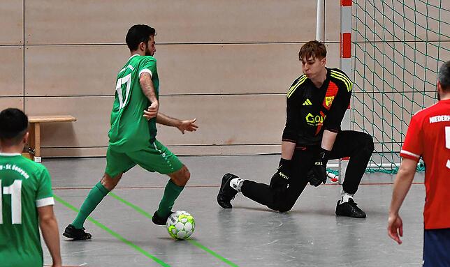 Bild 24: SC Niederhof/Binzgen unterliegt FC Freiburg-St. Georgen im Futsal-Halbfinale – und wir haben Fotos!
