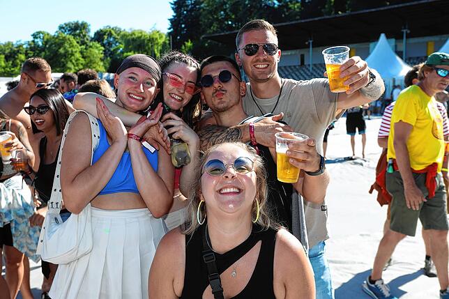 Bild 22: Gute-Zeit: Bilder von DJ Pretty Pink und Anja Schneider beim Festival in Konstanz