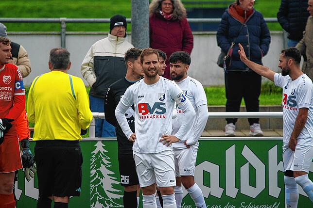 Bild 4: FC Erzingen siegt 5:1 gegen den SV Eggingen – und wir haben Bilder!