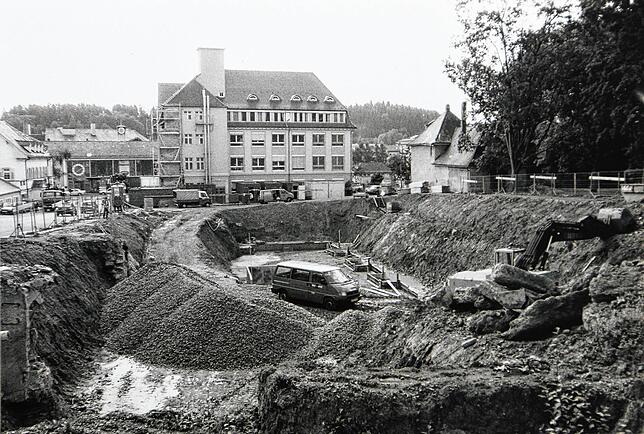 Ein Foto aus der Bauzeit des Baus C, entstanden im Jahr 1995.