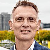 Christoph Witte, Geschäftsführer der Katamaran-Reederei für die Konstanzer Seite, kündigt ein Anschluss-Abo zum 49-Euro-Ticket an.