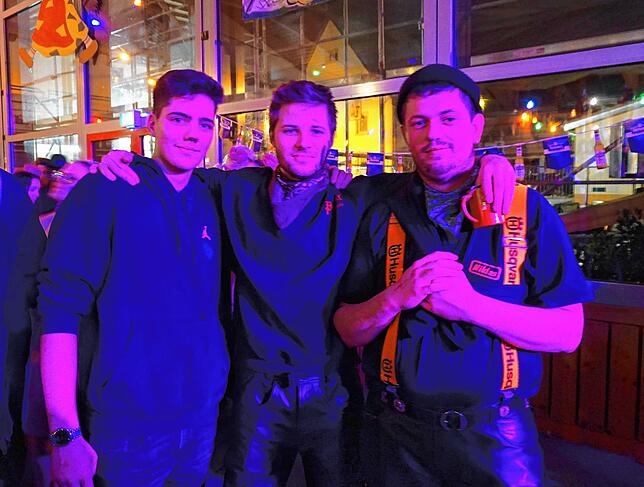 Bild 12: Hexenball Unadingen: Großes Spektakel mit Hexen, Geistern und anderen Narren