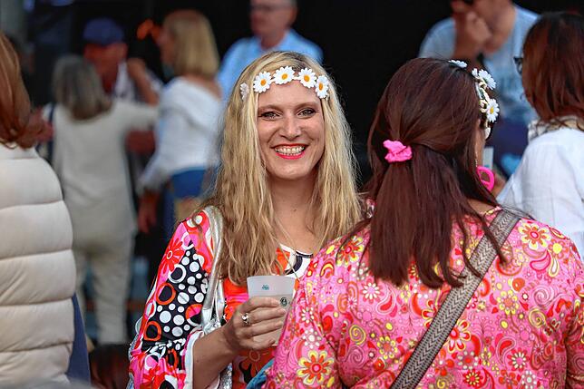 Bild 16: Mitreißender Auftakt beim Sound Beach Festival – ABBAmaniac liefert Hit auf Hit