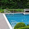 Gähnende Leere herrscht derzeit und bis auf Weiteres im Schwimmbad in Bonndorf. Geplant gewesen war die Saisoneröffnung für das Freibad ...