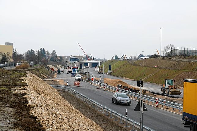 Bild 7: Wie sieht es derzeit auf der B-31-Baustelle aus?