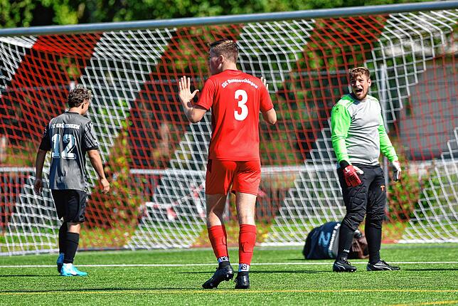 Bild 10: Die besten Bilder vom Torspektakel zwischen dem SSC Donaueschingen und dem FC Grüningen