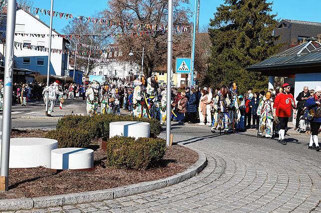 Bild 12: So schön war der Fasnetmentig in Bad Dürrheim