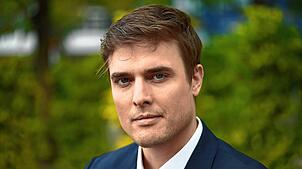 Bild : "Tagesschau"-Sprecher Constantin Schreiber verlässt Sendung