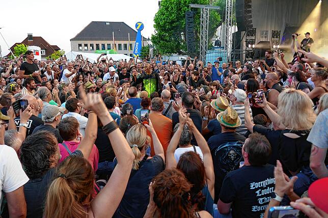 Bild 24: Markdorf Open Air: Einzigartiger Auftakt der Skunk Anansie bei den Open Air in Markdorf