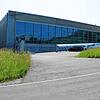 Die Mülimattsporthalle in Brugg: Hier hat ein 41-Jähriger Geld und Schecks geklaut. Ein Polizeibeamter in zivil hat ihn in der ...