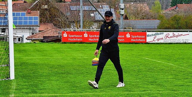 Bild 46: SV Nöggenschwiel besiegt den FC Dachsberg mit 8:1 – und wir haben Fotos!