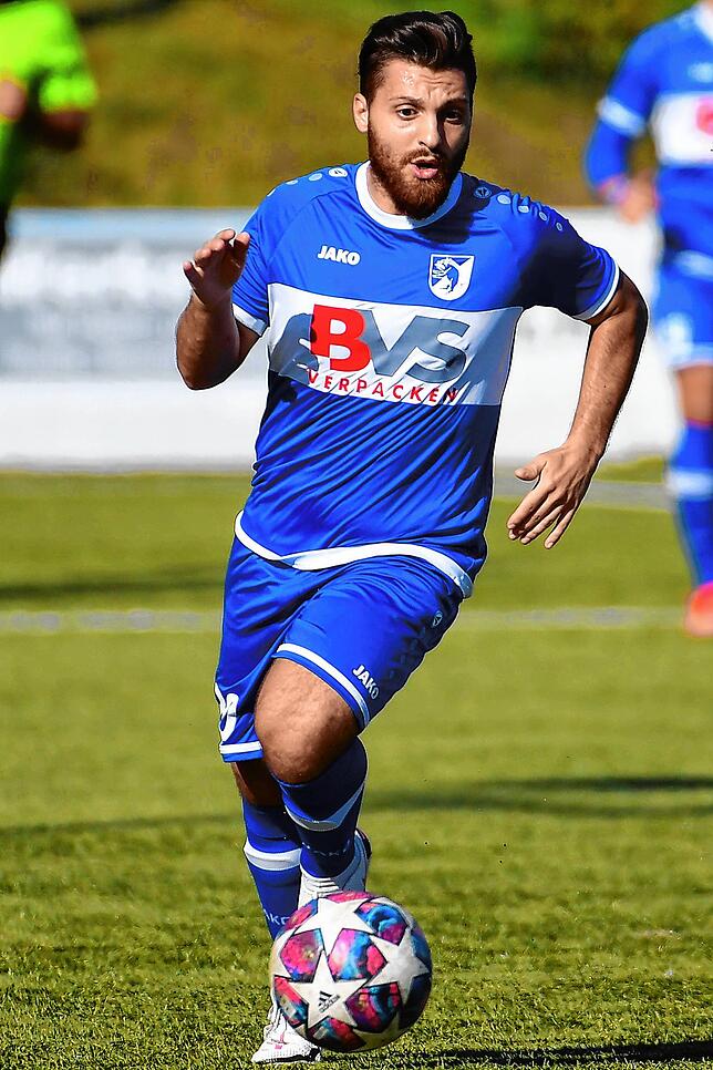 Bild 47: Spitzenreiter FC Erzingen setzt sich mit 5:0 beim FC RW Weilheim durch &ndash; und wir haben die Bilder!