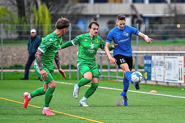 Bild 18: SG Mettingen/Krenkingen setzt sich mit 4:2 beim SV Herten durch – und wir haben Fotos!