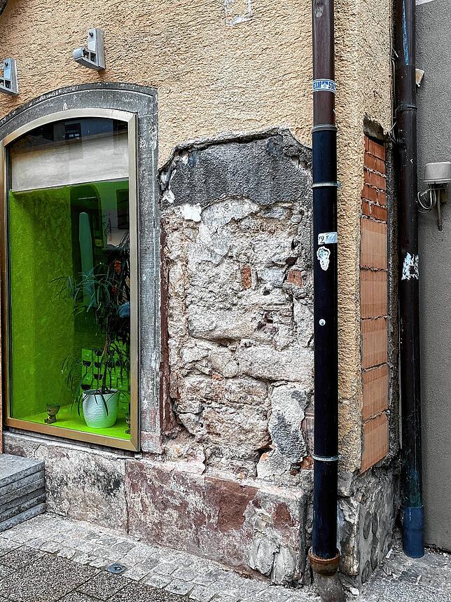 Kein schöner Anblick ist derzeit das Haus in der Niederen Straße.