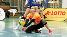 Viel Arbeit wartet am Samstag auf Sonja Kühne (vorne) und die Villinger Volleyballerinnen in Waldgirmes.