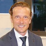 „Die zehnte Klasse fehlt uns noch.“Martin Trinkner, Rektor der Peter-Thumb-Schule