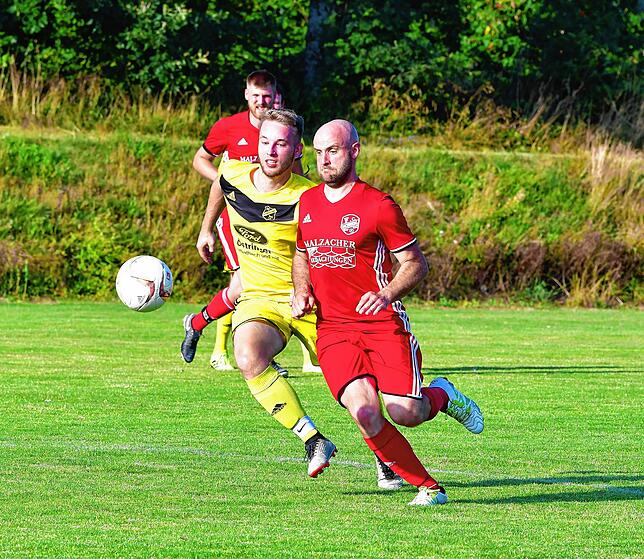 Bild 17: SV Schwörstadt setzt sich im Rothaus-Bezirkspokal mit 2:1 beim FC Dachsberg durch &ndash; und wir haben Bilder!