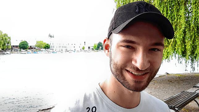 Jona Genç studiert in Konstanz Biologie. Das erste Wochenende mit geöffneten Clubs und Discos in der benachbarten Schweiz am 26. Juni ...