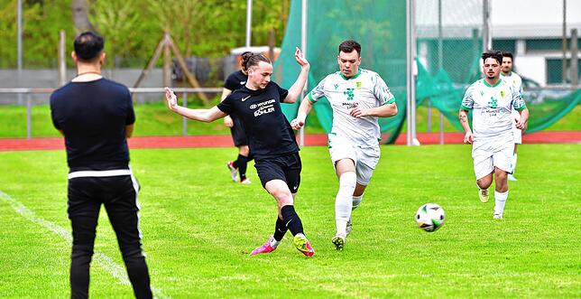 Bild 3: SG FC Wehr/Brennet besiegt den SV Herten mit 5:1 &ndash; und wir haben Bilder!