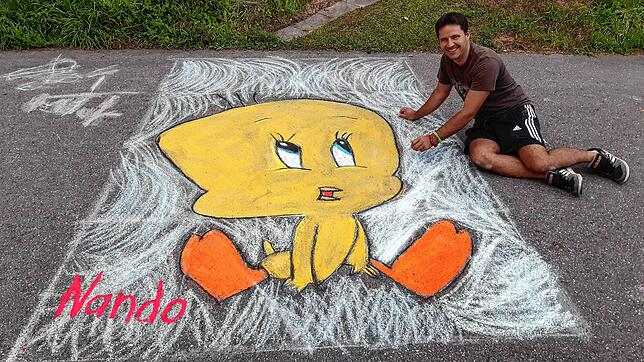 Mit viel gelb: Nando (40) widmete seinem Beitrag für das Online-Street-Art-Festival dem Trickfilmhelden Tweety.