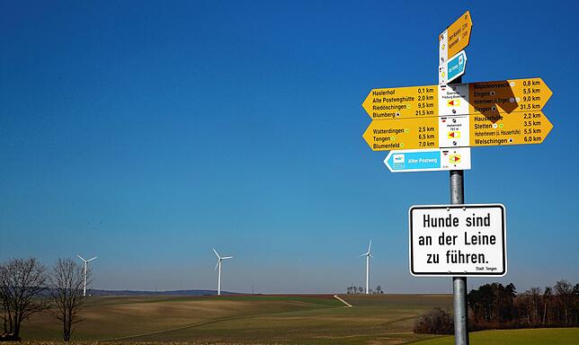 Die geplante Windkraft-Anlage liegt zwischen den Gemarkungen Tengen-Watterdingen, Geisingen-Leipferdingen und Engen-Stetten.