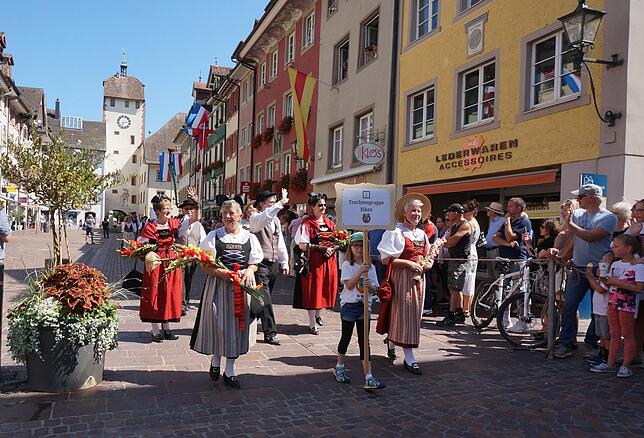Bild 18: So schön war der Festumzug der 551. Waldshuter Chilbi