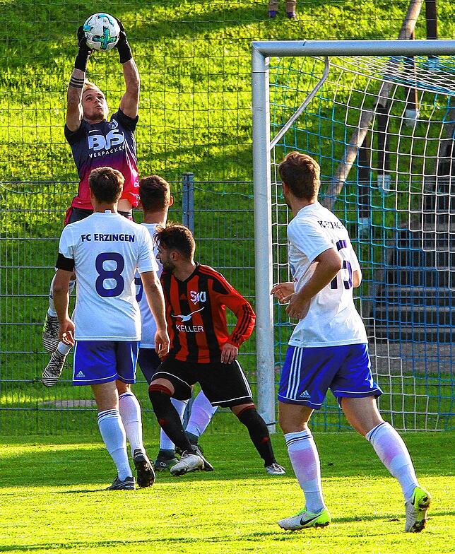 Erinnerungen: Beim Bezirksligisten FC Erzingen stand Kevin Simanowski zwei Mal – von 2013 bis 2015 und von 2016 bis Winter 2018/19 ...