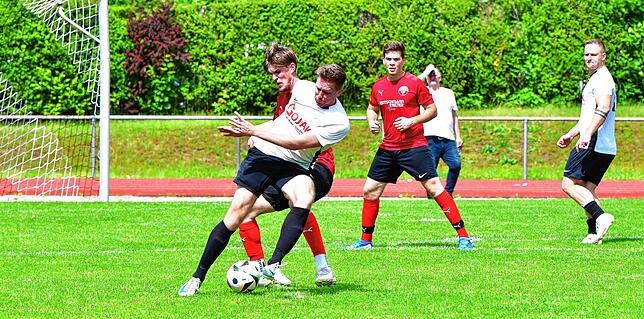 Bild 24: SG FC Wehr/Brennet spielt nur 1:1 gegen FC Hochrhein – und wir haben Fotos!
