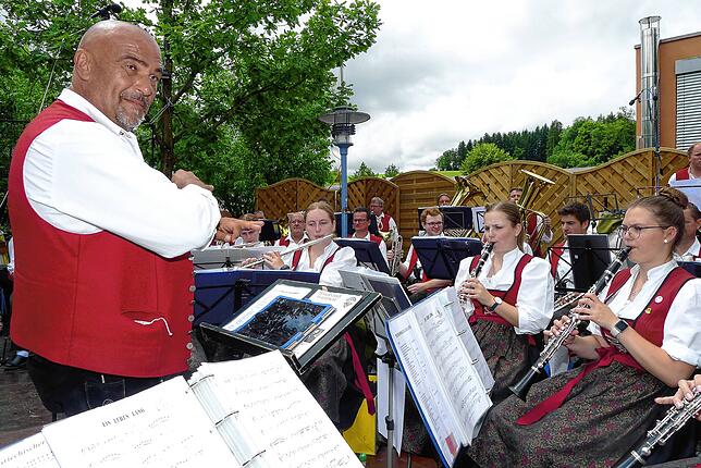 Bild 17: Bilder vom Sommerfest des Musikvereins Roggenbeuren