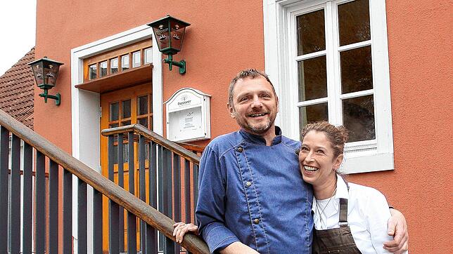 Nicole Werneth und Tino Schumann haben Ende 2019 den Adler übernommen, das Hörnle-Restaurant betrieben sie schon zuvor – dann kam ...