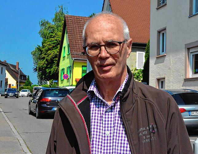 Bernhard Oßwald: „Als Bürgermeister sähe ich den Klimaschutz als eine vordringliche Aufgaben an – etwa durch Solardächer. ...