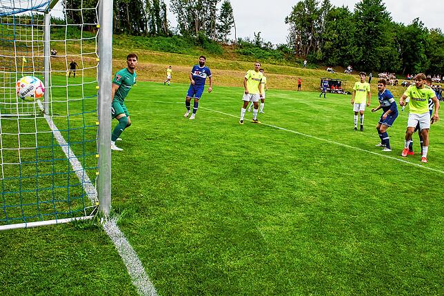 Bild 47: FC Erzingen schickt U23 des Freiburger FC mit einer 6:2-Packung nach Hause &ndash; und wir haben Bilder!