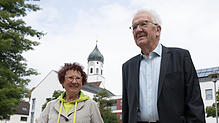 Winfried Kretschmann (Bündnis 90/Die Grünen) und seine Ehefrau Gerlinde im vergangenen Jahr.