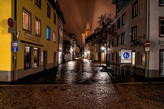 Blick in die Kanzleigasse, hinten das Münster.