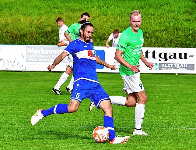 Bild 17: FC Erzingen besiegt Verfolger SG Mettingen/Krenkingen knapp mit 2:1 &ndash; und wir haben die Bilder!