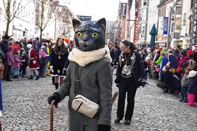 Bild 19: Die besten Bilder vom Schmutzigen Donnerstag in Donaueschingen: Kinderumzug begeistert!