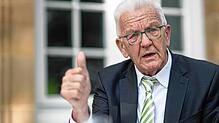 Ministerpräsident Winfried Kretschmann verweist bei seinem Vorhaben auf den Bund und andere Länder.