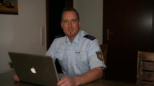 Seit einem Einsatz im Januar 2013, bei dem es zu einem tätlichen Angriff gegen den Bad Säckinger Polizeihauptkommissar gekommen ist, ...