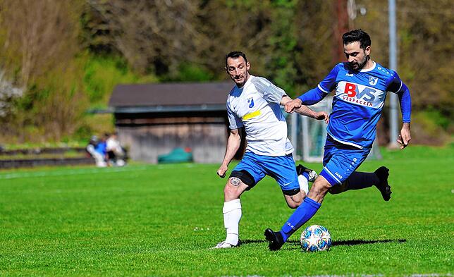 Bild 18: Unsere Bildergalerie vom 2:2 im Spitzenspiel zwischen der SG Stühlingen/Weizen und dem FC Erzingen