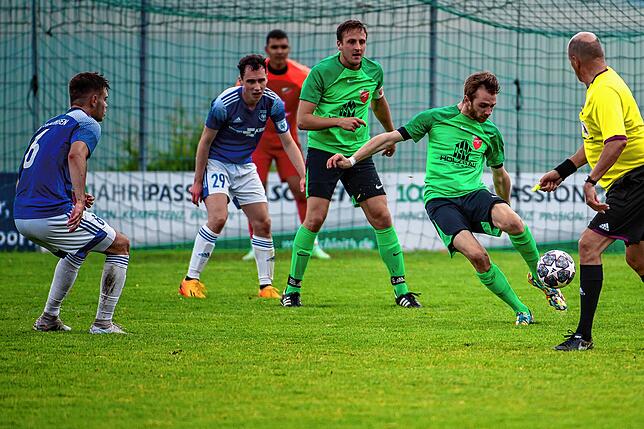 Bild 34: SV Unteralpfen gewinnt gegen SV Stühlingen mit 4:1 &ndash; und wir haben Bilder!