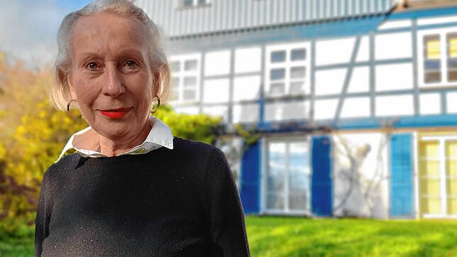 Kristin Müller-Hausser vor der Villa Elmenhorst. &bdquo;Das Haus war immer voll. Immer.&ldquo;