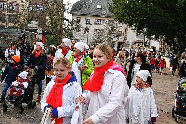 Bild 13: Hoorig &ndash; hoorig! So toll war der Kinderumzug in Waldshut