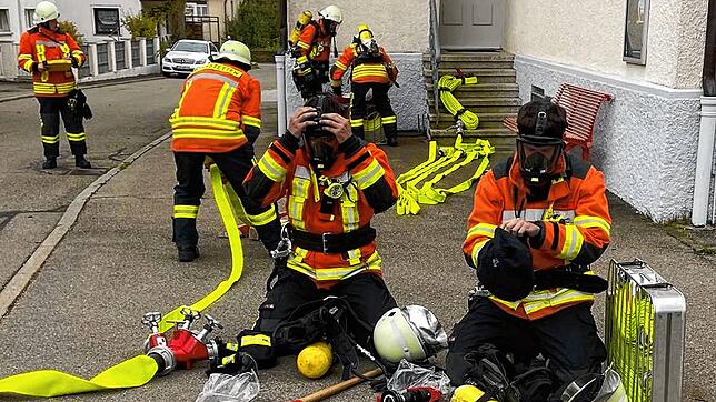 Ihren guten Ausbildungsstand und hohe Einsatzbereitschaft demonstrierte die Frohnstetter Abteilung der Frohnstetter Feuerwehr bei ihrer ...