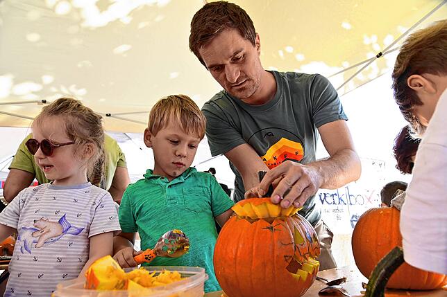 Bild 7: Herbstliches Flair beim Kürbisfest