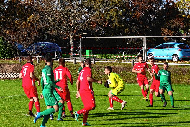 Bild 40: SV Rheintal gewinnt gegen Spvgg. Wutöschingen mit 3:0 &ndash; und wir haben Bilder!