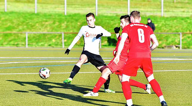 Bild 9: SG FC Wehr/Brennet besiegt den FC Schönau mit 3:0 – und wir haben Bilder!