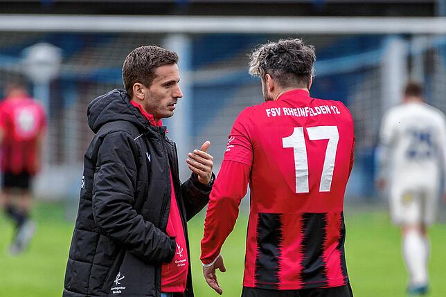 Bild 15: FSV Rheinfelden gewinnt beim FC Erzingen mit 6:1 &ndash; und wir haben Bilder!