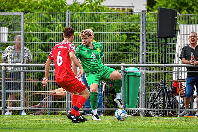 Bild 6: SV Herten besiegt den FC Schlüchttal mit 5:1 – und wir haben Bilder!